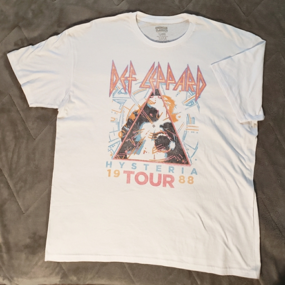 UNISEX DEF LEPPARD T-SHIRT SIZE XL WHITE